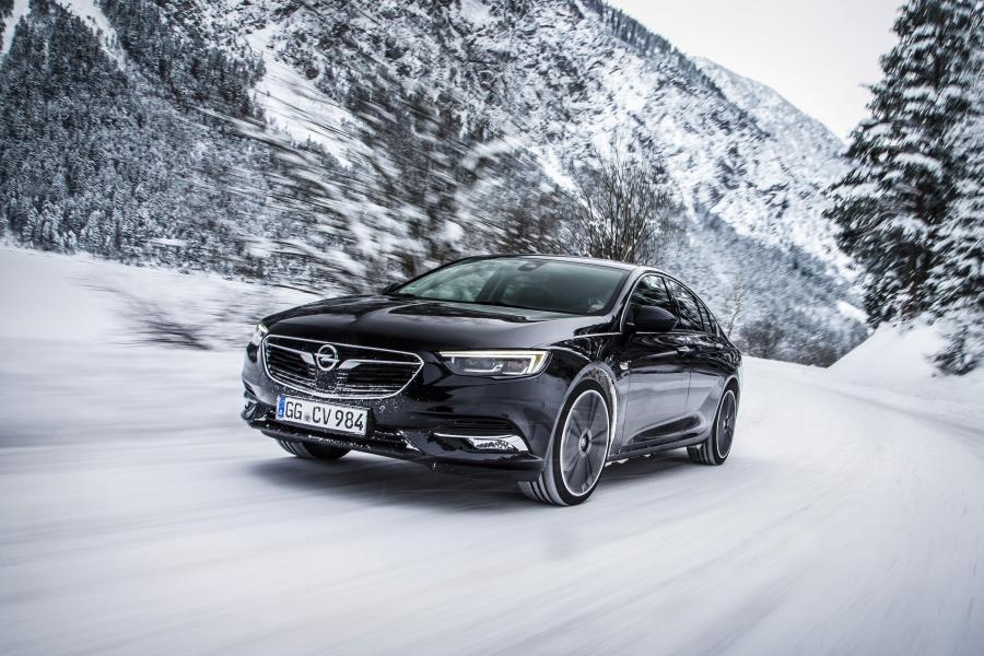  Opel Insignia Grand Sport Turbo 4x4 2017 года  (фото 24 из 41)